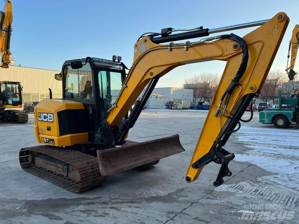JCB 67 C 小型挖掘机
