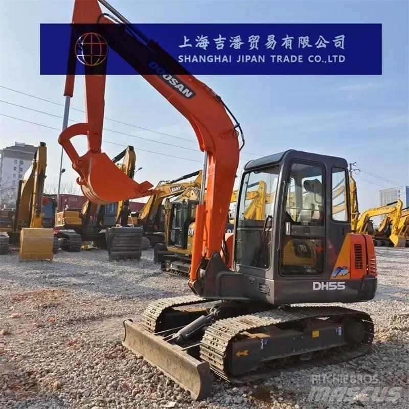 Doosan DH 55 小型挖掘机