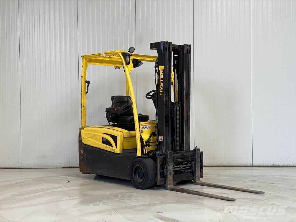 Hyster J2.0XNT LWB 电动叉车