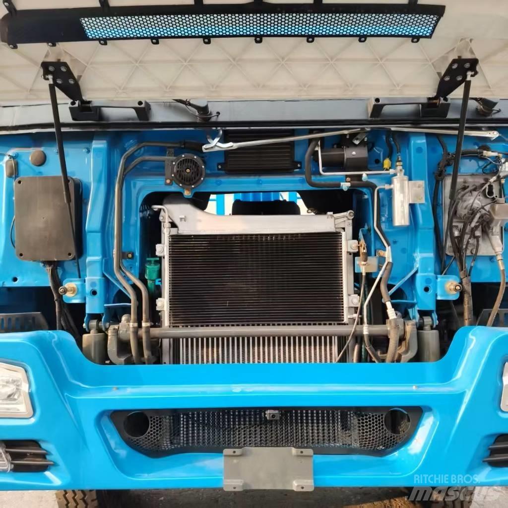 Howo 371 工程吊钩车