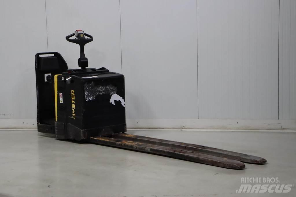 Hyster P2.0S FBW 手摇升降机
