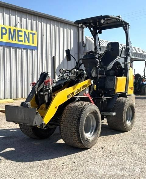 New Holland ML15 滑移装载机
