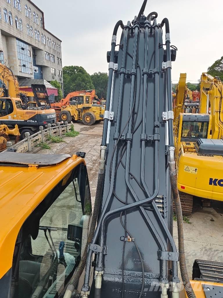 Hyundai R350Lvs 履带挖掘机