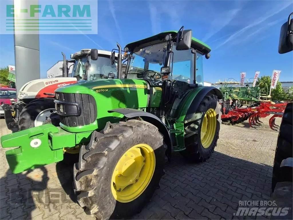 John Deere 5070 m 拖拉机/农用车