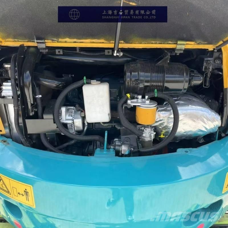 Kubota U 25 小型挖掘机