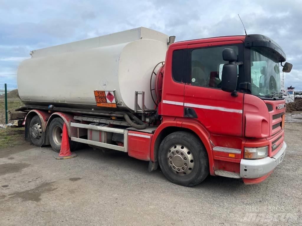 Scania P 320 油罐车