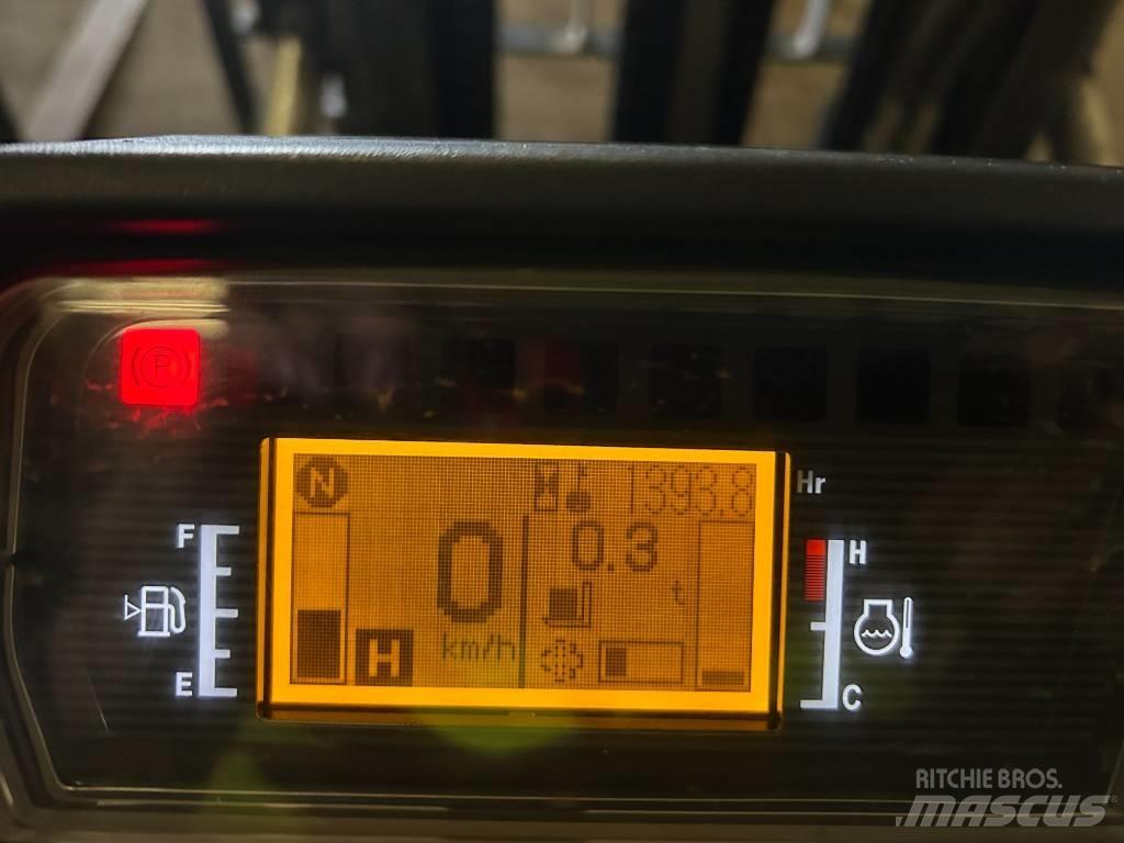 CAT DP 30 N 柴油叉车