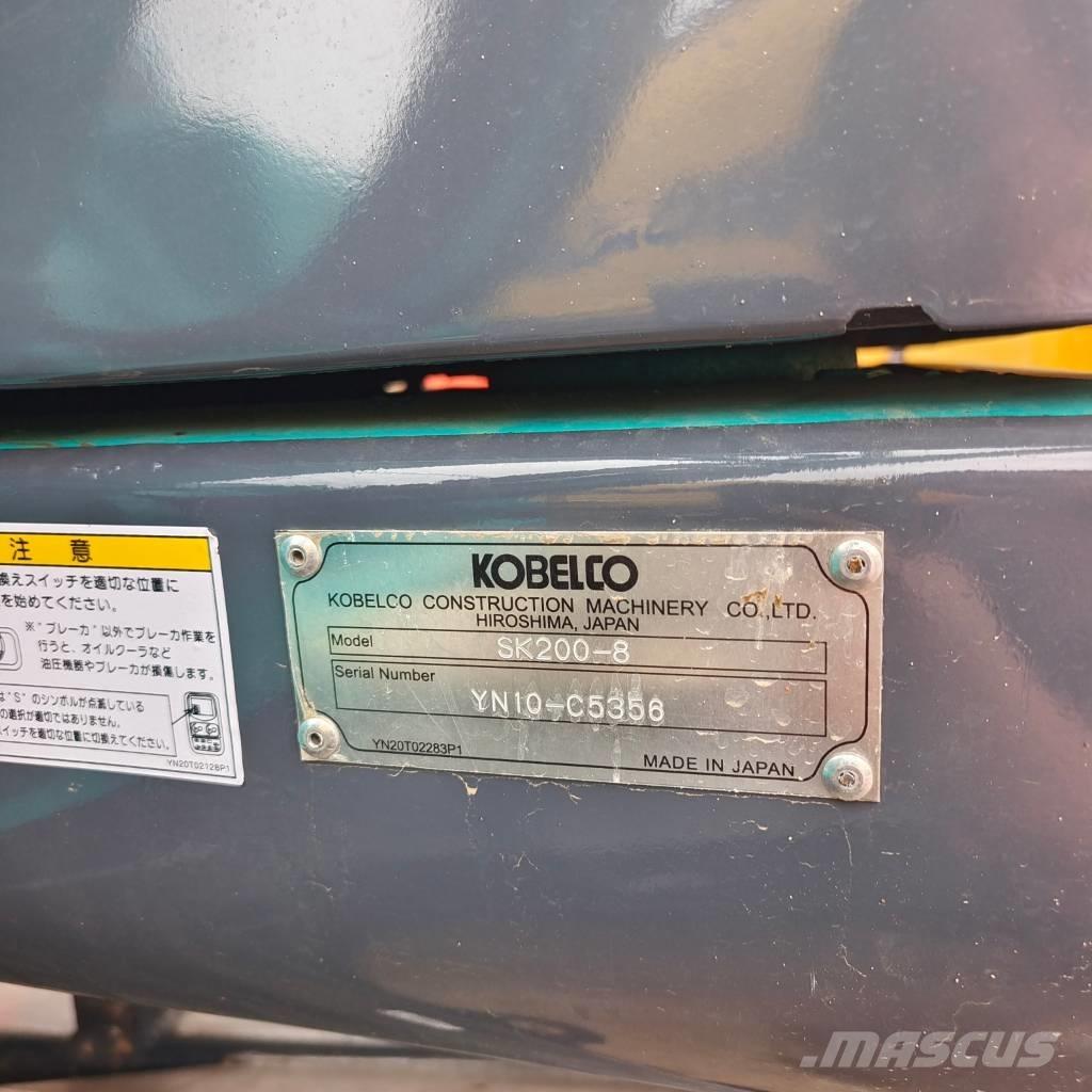 Kobelco SK 200 履带挖掘机