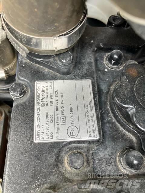 JCB 1T-2 铰接式自卸车