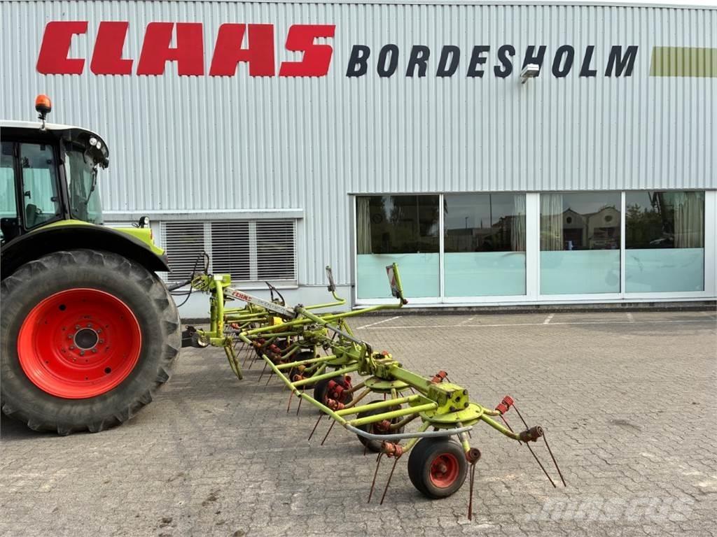 CLAAS VOLTO 870 犁耙和摊草机
