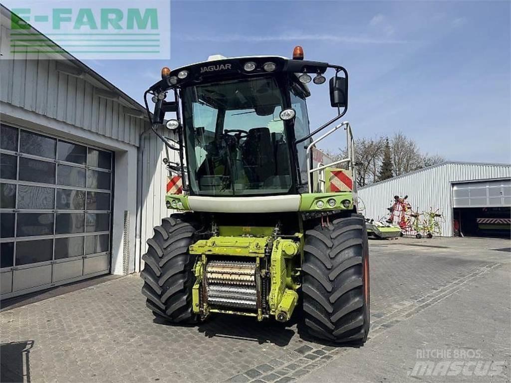 CLAAS jaguar 950 自走式青贮饲料收割机