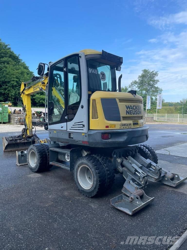 Wacker Neuson W65 轮式挖掘机