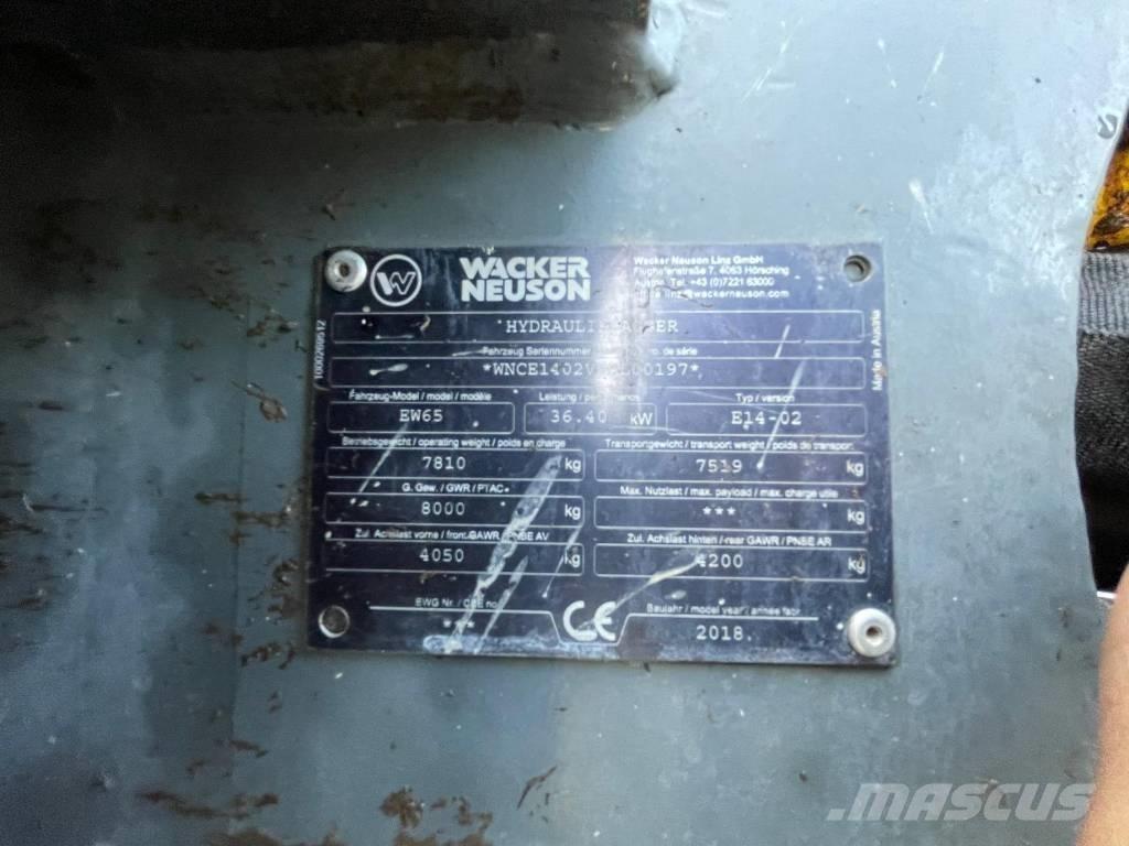Wacker Neuson W65 轮式挖掘机