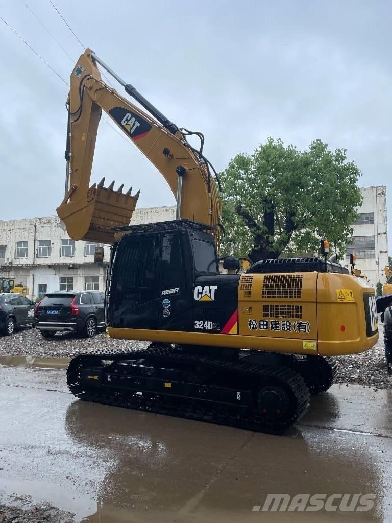 CAT 324 D 中型挖掘机