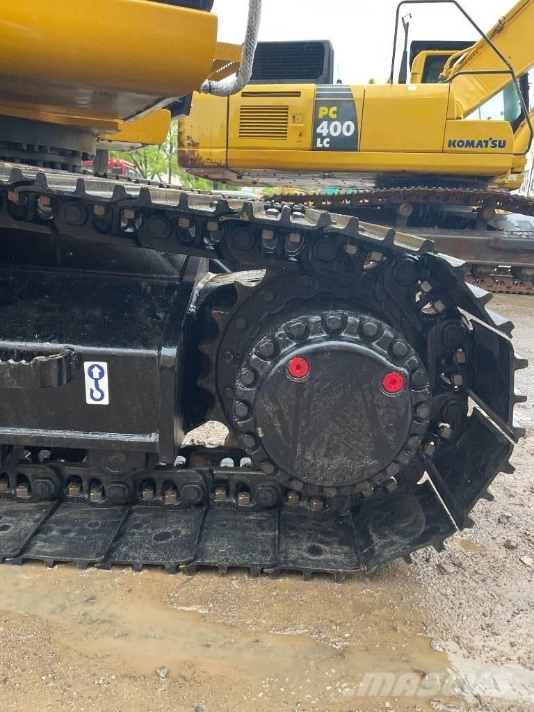 CAT 324 D 中型挖掘机