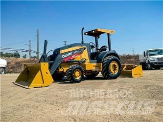 John Deere 210 LE EP 前装载和挖掘机