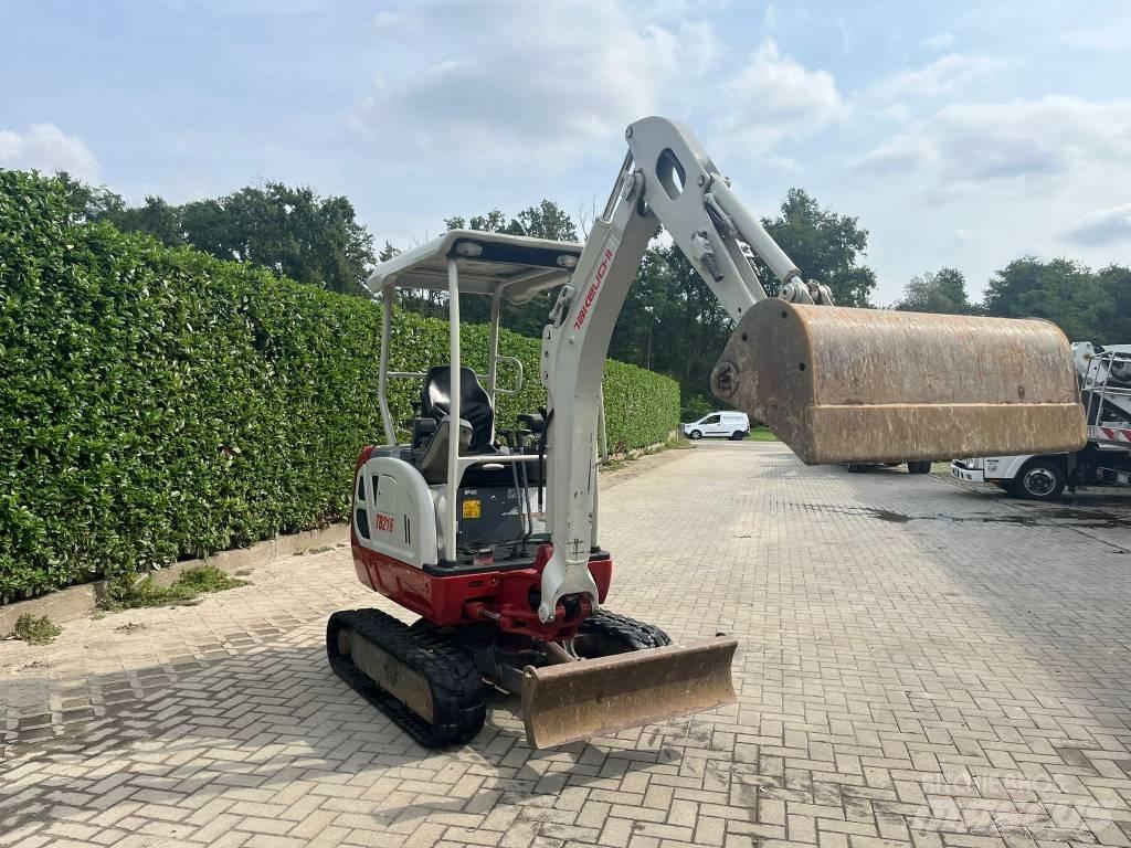 Takeuchi TB 216 小型挖掘机