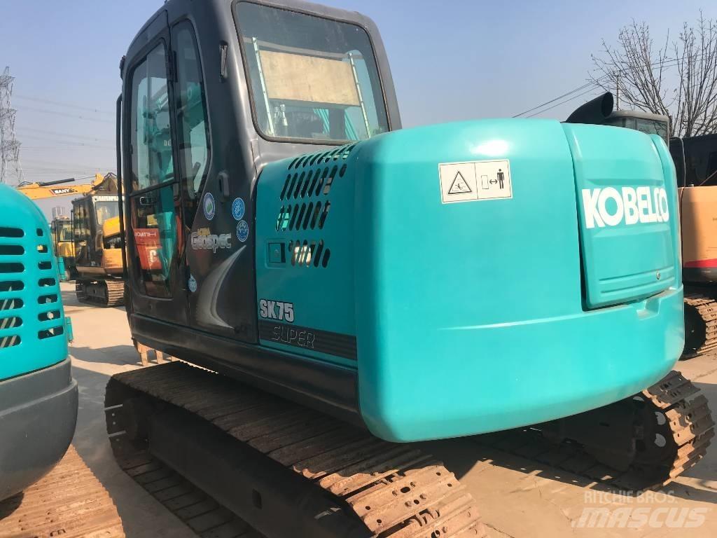 Kobelco SK 75 CSR 履带挖掘机