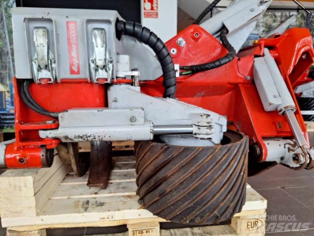 Log Max 6000 B 收割机机箱