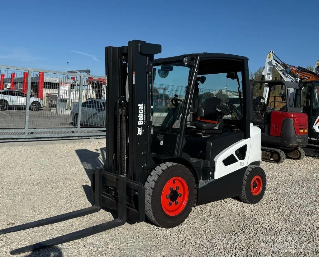 Bobcat D 25 S-9 柴油叉车