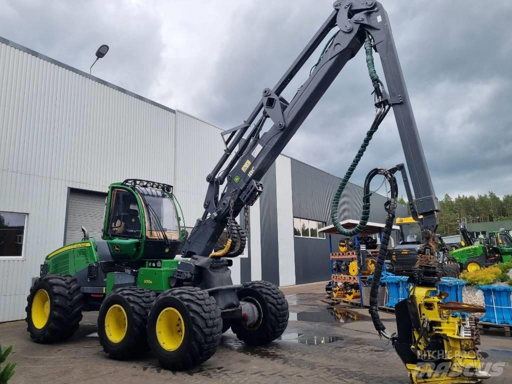 John Deere 1170 G 收割机