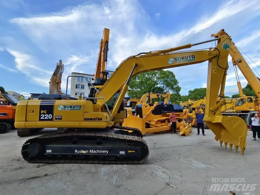 Komatsu PC 220-7 履带挖掘机
