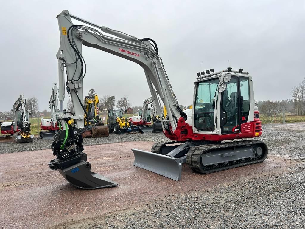 Takeuchi TB290 中型挖掘机