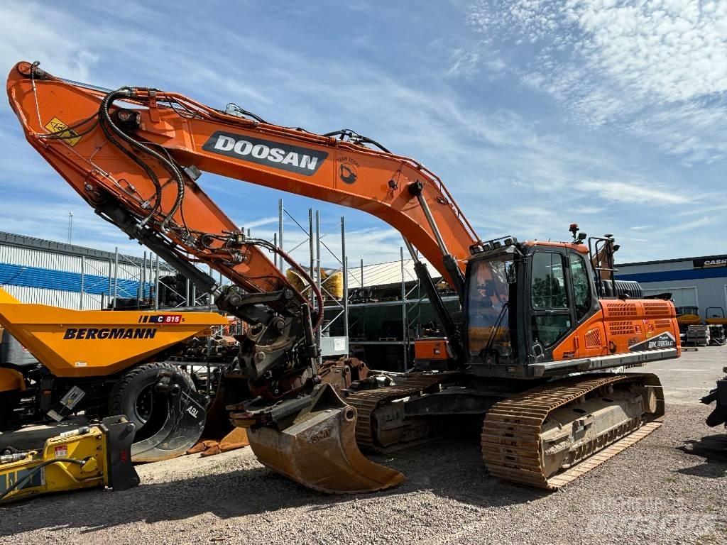 Doosan DX 300 LC-7 履带挖掘机