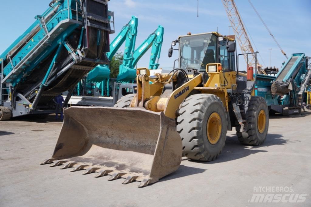 Komatsu WA 380-6 轮式装载机
