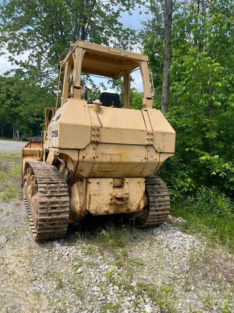 Komatsu D 75 S 履带式装载机