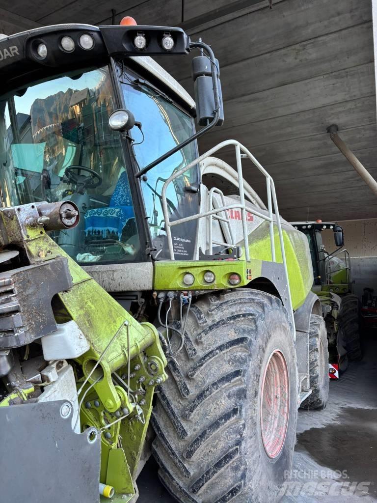 CLAAS Jaguar 970 自走式青贮饲料收割机