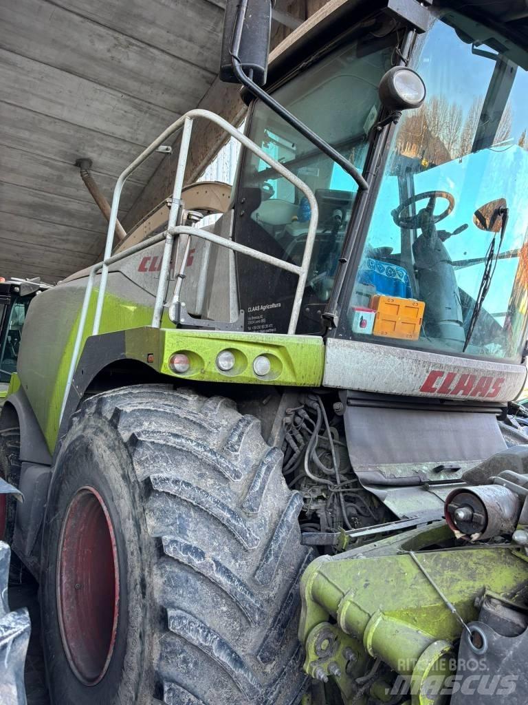 CLAAS Jaguar 970 自走式青贮饲料收割机