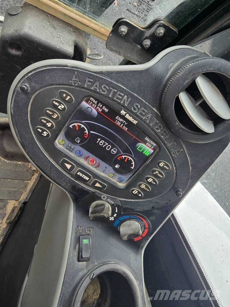 Bobcat E 35 小型挖掘机