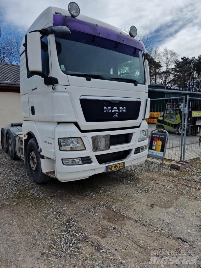 MAN TGX 440 集装箱叉车