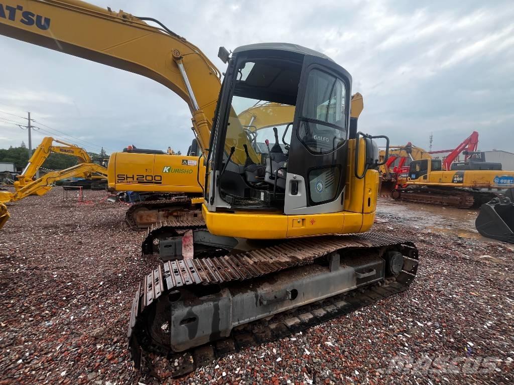 Komatsu PC 138 US 中型挖掘机