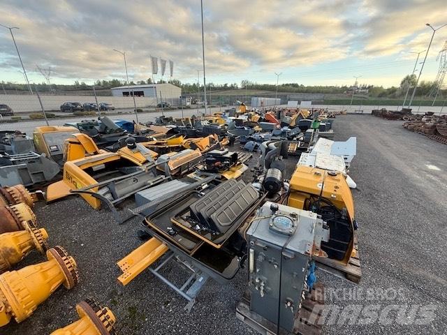 Liebherr OKLAPOWANIE 底盘和悬架