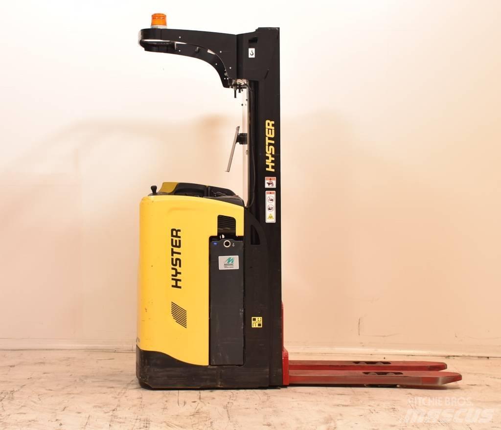 Hyster RS1.6-24 行走式堆垛机