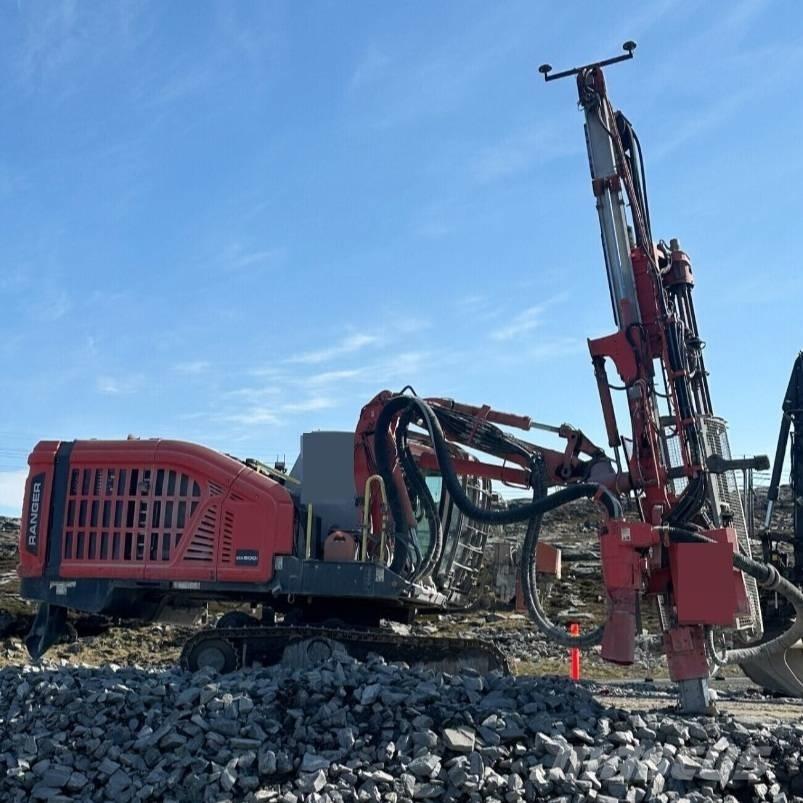 Sandvik DX800i 钻孔机