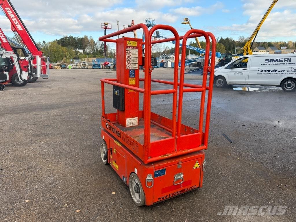 Snorkel M 1230 E 剪叉式升降机