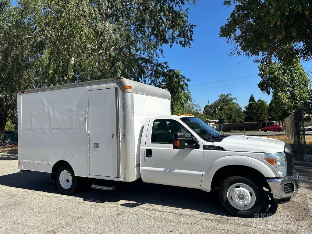 Ford F 350 皮卡车
