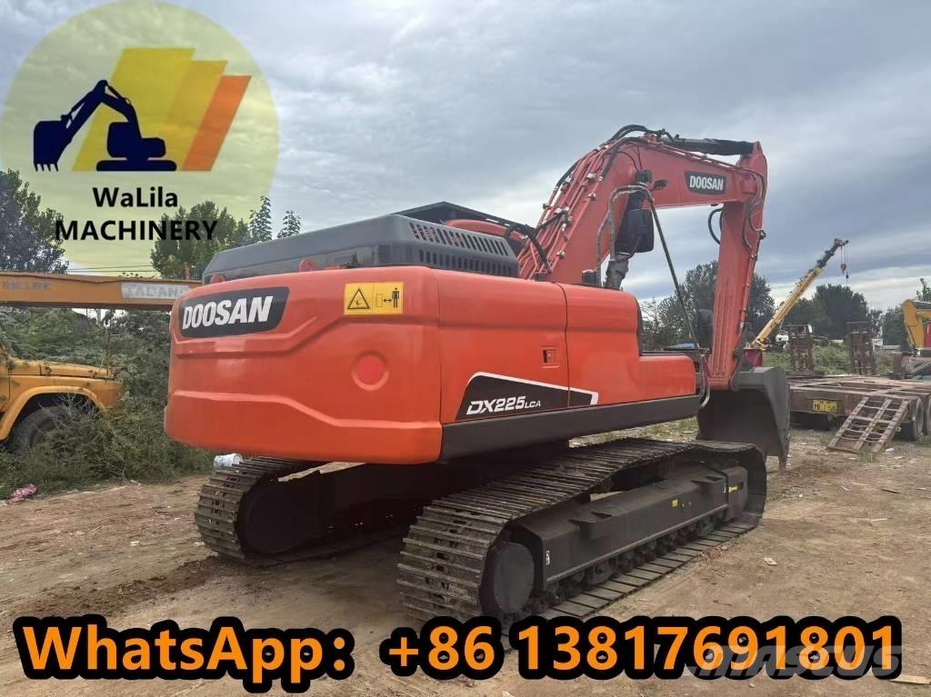 Doosan DX 225 履带挖掘机