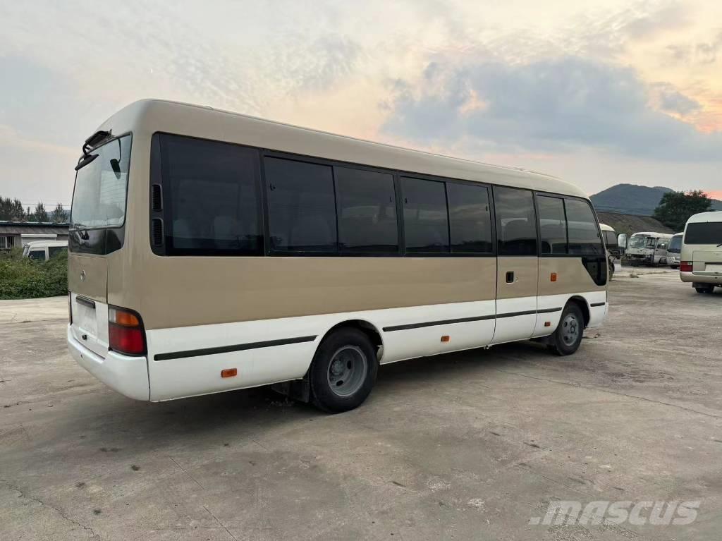 Toyota Coaster Bus 迷你巴士