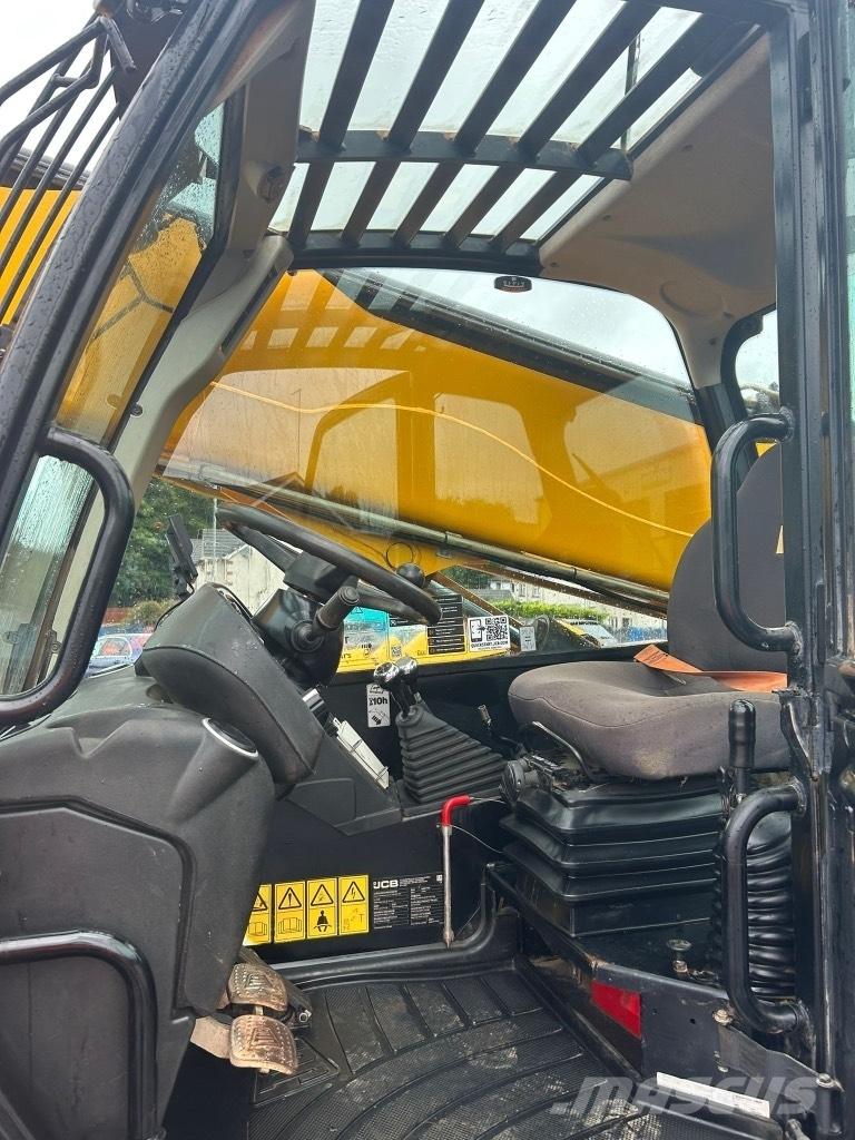 JCB 540-140 Sway / AC 伸缩臂叉装车|叉装车