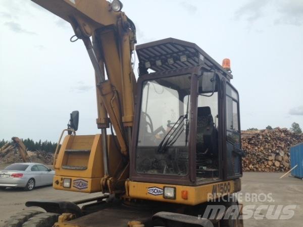 Hydrema M1500 轮式挖掘机