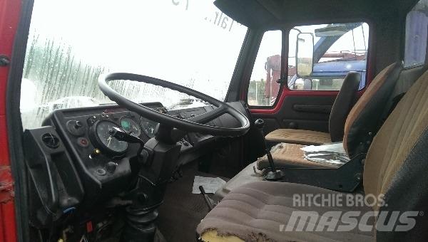 Mercedes-Benz 1217 救援车