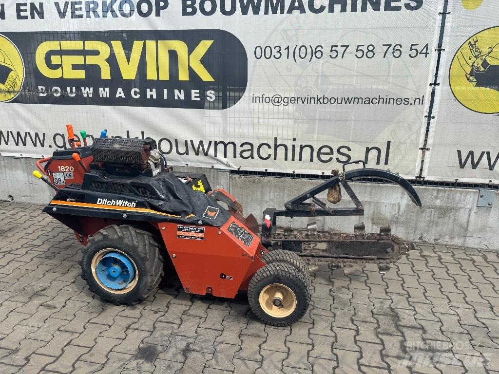 Ditch Witch 1820 挖沟机