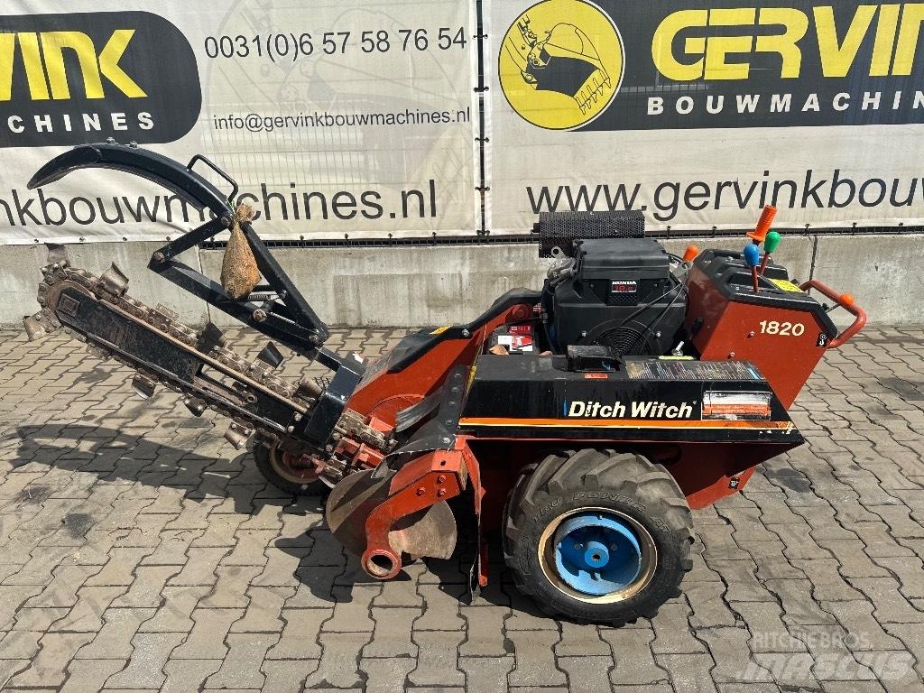 Ditch Witch 1820 挖沟机
