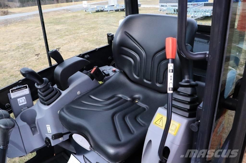 Kubota KX016-4 小型挖掘机