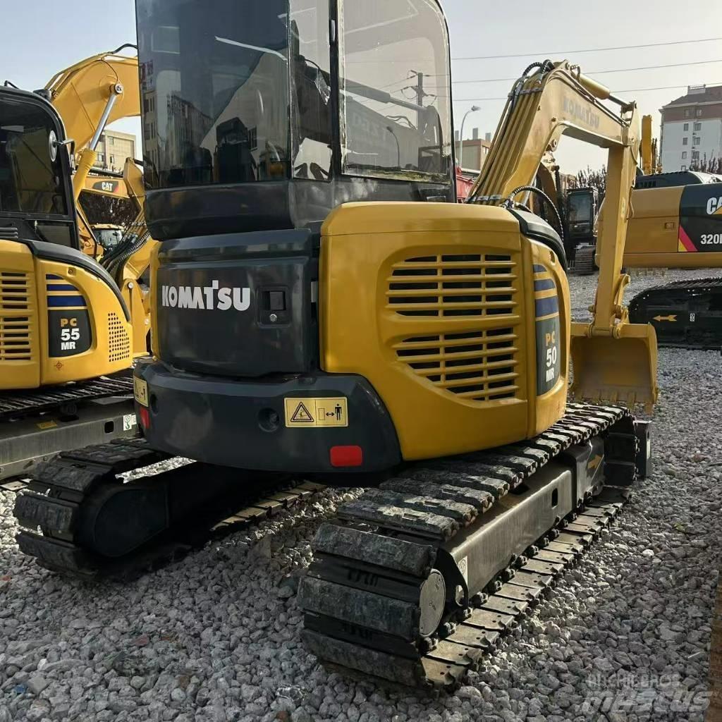 Komatsu 50-2 履带挖掘机