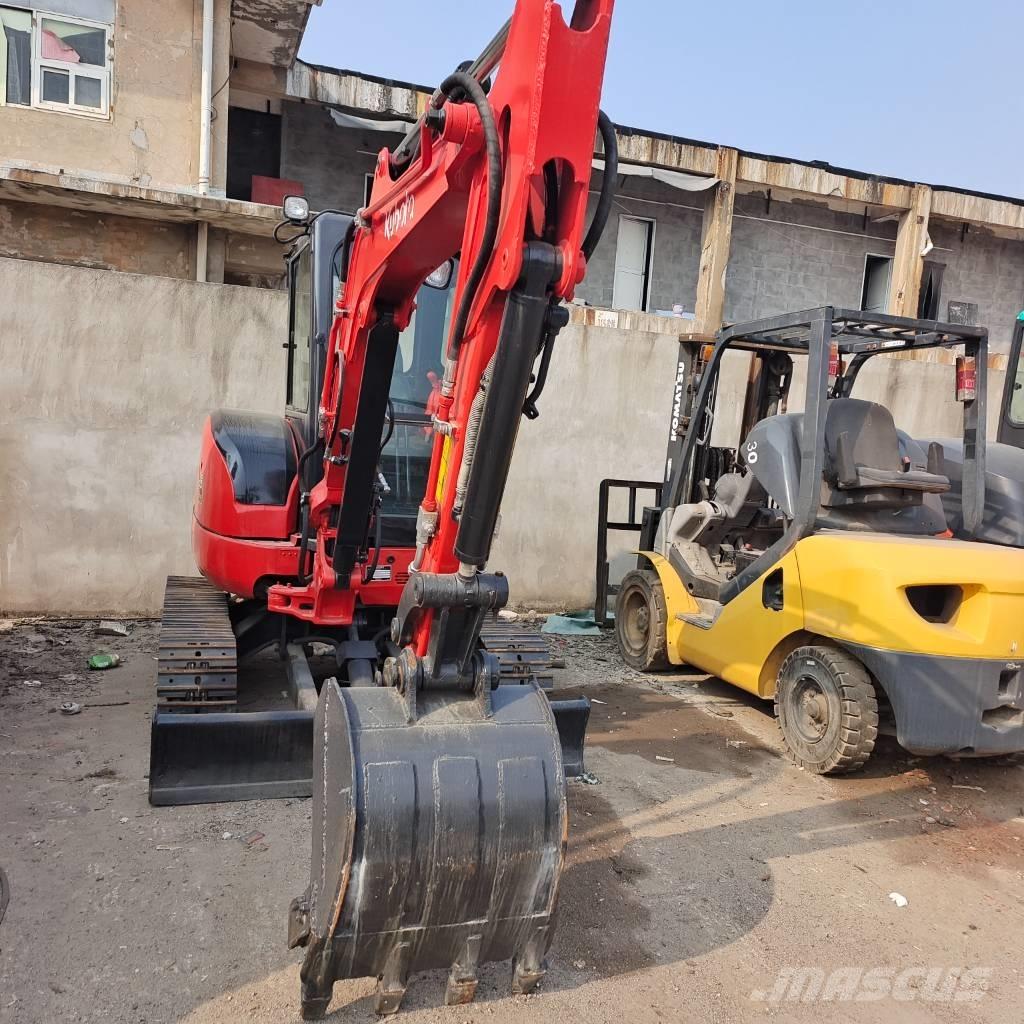 Kubota U 35-3 小型挖掘机